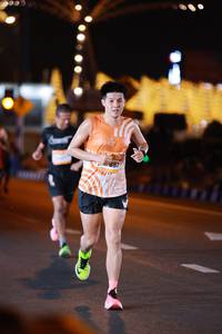BIB: 211, 883
                            <button type="button" onclick="openModal(23009584)" class="btn btn-primary btn-sm float-right btn-popup" data-toggle="modal" data-target=".modal-high-quality">
                        <i class="fas fa-shopping-cart"></i> Add to Cart
                    </button>
                                            <button type="button" onclick="isThisMe(23009584, true)" class="btn btn-success btn-sm float-right btn-popup btn-isme hidden" data-toggle="tooltip" data-placement="bottom" title="นี่คือรูปของคุณใช่ไหม คลิกที่นี่เพื่อเอาเข้าอัลบั้ม">
                        <i class="fas fa-plus"></i> Add to album
                    </button>
                    <button type="button" onclick="isThisMe(23009584, false)" class="btn btn-warning btn-sm float-right btn-popup btn-isnotme hidden">
                        <i class="fas fa-ban"></i> Remove from album
                    </button>
